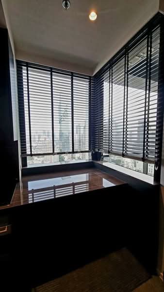 The Lofts Silom, Bangkok, Pramuan Road, Silom, Bang Rak, Bangkok, 2 Bedrooms, 85 sqm, Condo For Rent, by Araya Laokham, 500280715 - DDproperty.com