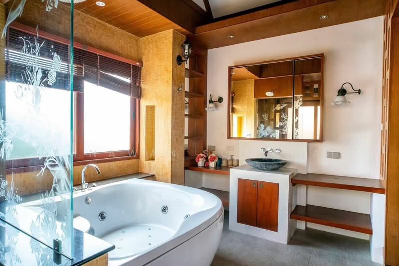 5-BR House, Chon Buri (Pattaya), Nong Pru, Bang Lamung (Pattaya), Chon Buri (Pattaya), 5 Bedrooms, 434 sqm, Single Detached House For Rent, by Tanawan Surichai, 500280718 - DDproperty.com