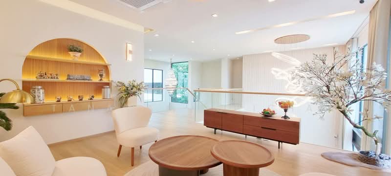 5-BR Villa, Chon Buri (Pattaya), Nong Pru, Bang Lamung (Pattaya), Chon Buri (Pattaya), 5 Bedrooms, 400 sqm, Villa For Sale, by Tanawan Surichai, 500280749 - DDproperty.com