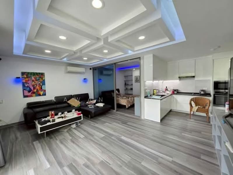 ขาย - The Lofts Pratumnak : เดอะ ลอฟท์ พระตำหนัก, ชลบุรี