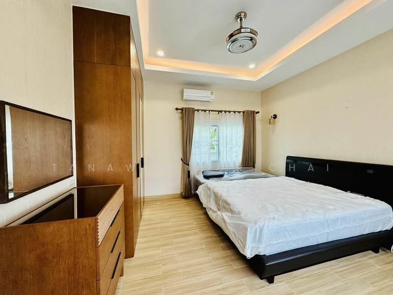 Baan Dusit Pattaya Hill : บ้านดุสิต พัทยา ฮิลล์, ชลบุรี, นาจอมเทียน, สัตหีบ, ชลบุรี, 150 ตร.ม., วิลล่า ขาย, โดย Tanawan Surichai, 500280771 - DDproperty.com