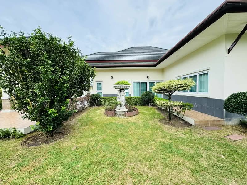 Baan Dusit Pattaya Hill : บ้านดุสิต พัทยา ฮิลล์, ชลบุรี, นาจอมเทียน, สัตหีบ, ชลบุรี, 150 ตร.ม., วิลล่า ขาย, โดย Tanawan Surichai, 500280771 - DDproperty.com