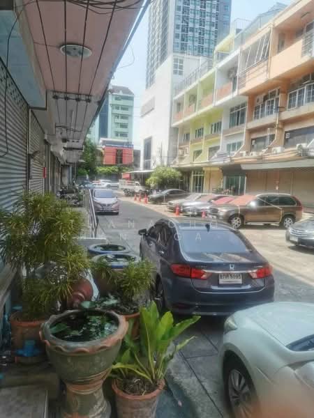 บ้าน 2-ห้องนอน, กรุงเทพ, หัวหมาก, บางกะปิ, กรุงเทพ, 93 ตร.ม., บ้านเดี่ยว ขาย, โดย Thanachot Khantigamongun, 500280778 - DDproperty.com