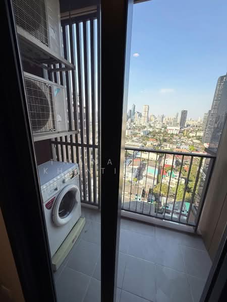 Oka Haus Sukhumvit 36, Bangkok, 3399 Rama 4 Road, Khong Tan, Khlong Toei, Bangkok, 1 Bedroom, 35 sqm, Condo For Rent, by Thanachot Khantigamongun, 500280800 - DDproperty.com