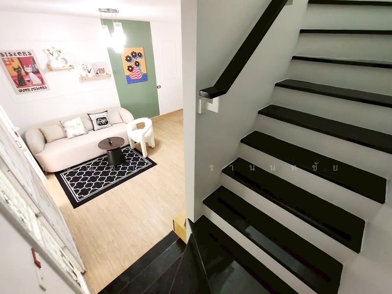 Pruksalite Lox Sukhumvit-Theparak, Samut Prakan, Soi Sri Bunruang 1, Bang Muang Mai, Muang Samut Prakarn, Samut Prakan, 3 Bedrooms, 100 sqm, Townhouse For Sale, by ปุณณภา นารานนทชัย, 500280828 - DDproperty.com