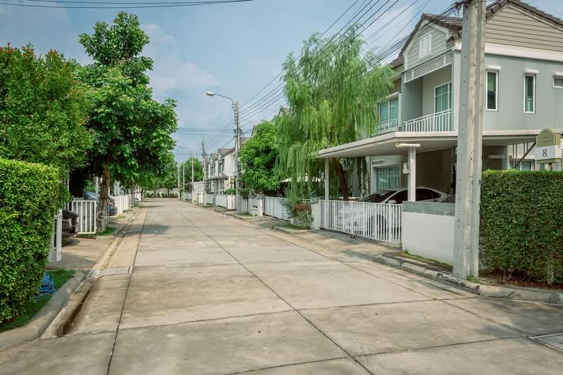 The Village Bangna-Wongwaen 3, Samut Prakan, Bangna Trad Km.10 Road, Bangphli Yai, Bang Plee, Samut Prakan, 3 Bedrooms, 132 sqm, Semi-Detached House (Twin House) For Sale, by Grap Grow Home, 500280832 - DDproperty.com