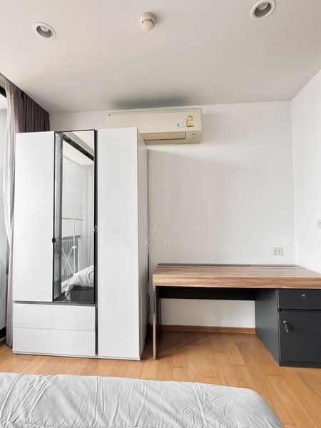 Noble Revo Silom, Bangkok, 88 Soi Surasak Surasak Road, Silom, Bang Rak, Bangkok, 1 Bedroom, 35 sqm, Condo For Rent, by Nantaporn Sankhiao, 500280878 - DDproperty.com
