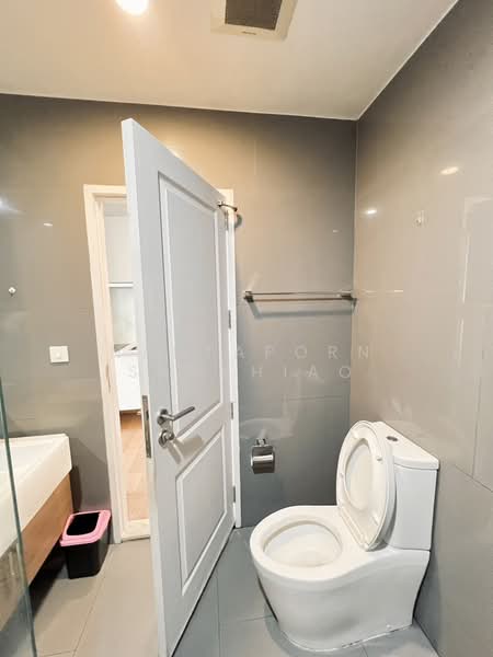 Noble Revo Silom, Bangkok, 88 Soi Surasak Surasak Road, Silom, Bang Rak, Bangkok, 1 Bedroom, 35 sqm, Condo For Rent, by Nantaporn Sankhiao, 500280878 - DDproperty.com