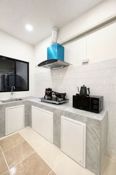 2-Storey Detached House for Rent – Huai Khwang – Sutthisan – Ratchada Area, Bangkok, Huai Khwang, Huai Khwang, Bangkok, , 200 sqm, Shophouse For Rent, by Pudis Chitrungsakorn, 500280887 - DDproperty.com