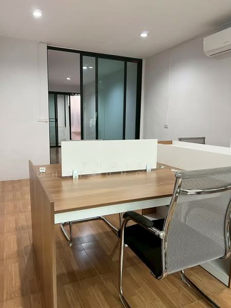 Home Office for Rent – Asoke / Din Daeng, Bangkok, Din Daeng, Din Daeng, Bangkok, , 100 sqm, Shophouse For Rent, by Pudis Chitrungsakorn, 500280888 - DDproperty.com