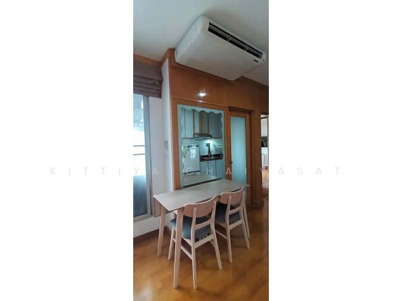 Pathumwan Resort, Bangkok, Phayathai Road, Thanon Phaya Thai, Ratchathewi, Bangkok, 2 Bedrooms, 50 sqm, Condo For Rent, by Kittiya Chaiyasat, 500280896 - DDproperty.com