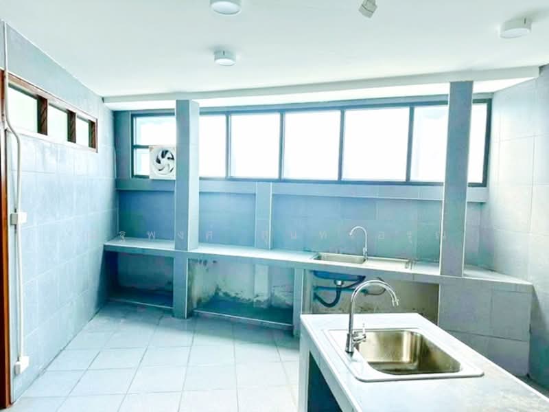ไม่พบโครงการ, Bangkok, สุขสวัสดิ์ พุทธบูชา, Bangmot, Chom Thong, Bangkok, 2 Bedrooms, 260 sqm, Townhouse For Rent, by ณัฐพงศ์ สุนทรอรุณ, 500280905 - DDproperty.com