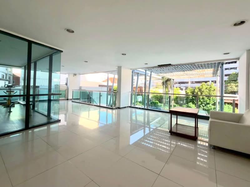 Chateau In Town Ratchada 10, Bangkok, Soi Ratchadapisek 10 intersection 7 Ratchadapisek Road, Huai Khwang, Bangkok, 1 Bedroom, 41 sqm, Condo For Sale, by Adool Manusdee, 500280921 - DDproperty.com