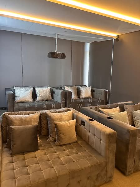Altitude Unicorn Sathorn-Tha Phra, Bangkok, Ratchaphruek Road, Talat Plu, Thon Buri, Bangkok, 1 Bedroom, 24 sqm, Condo For Rent, by Kanchana Praneewong, 500280934 - DDproperty.com