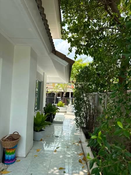 ขายบ้านแฝดบิ้วอิน พร้อมอยู่ ม.บ้านสวนบางพระ ศรีราชา, Chon Buri (Pattaya), Bang Phra, Si Racha, Chon Buri (Pattaya), 3 Bedrooms, 150 sqm, Semi-Detached House (Twin House) For Sale, by Dusit Saengfa, 500280959 - DDproperty.com