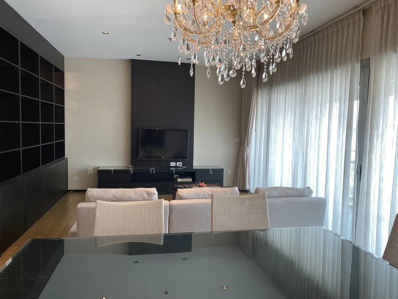 The Madison, Bangkok, Sukhumvit 41, Khlong Tan Nua, Watthana, Bangkok, 3 Bedrooms, 230 sqm, Condo For Rent, by Sarika Saengkam, 500280963 - DDproperty.com