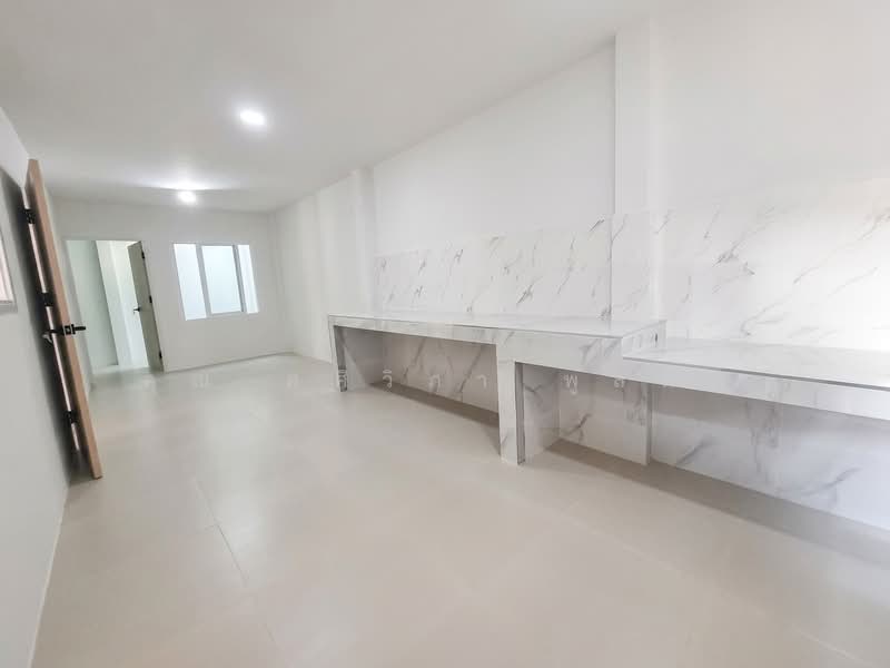 Donmuang Villa, Bangkok, Khlong Tanon, Sai Mai, Bangkok, 4 Bedrooms, 220 sqm, Single Detached House For Sale, by คุณ ศศิวิภา พูลทา, 500280971 - DDproperty.com