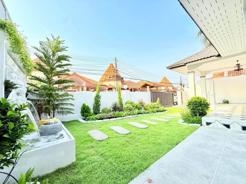 ขายบ้านเดี่ยวหลังใหญ่ ม.รัตนากรวิลเลจ1 พัทยาเหนือ ชลบุรี, Chon Buri (Pattaya), Nong Pru, Bang Lamung (Pattaya), Chon Buri (Pattaya), 3 Bedrooms, 200 sqm, Single Detached House For Sale, by Dusit Saengfa, 500280973 - DDproperty.com