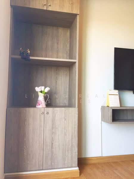 The Parkland Ratchada-Wongsawang, Bangkok, 1305 Bangkok-Nonthaburi Road, Wong Sawang, Bang Sue, Bangkok, 1 Bedroom, 30 sqm, Condo For Rent, by Living Real Estates, 500280981 - DDproperty.com