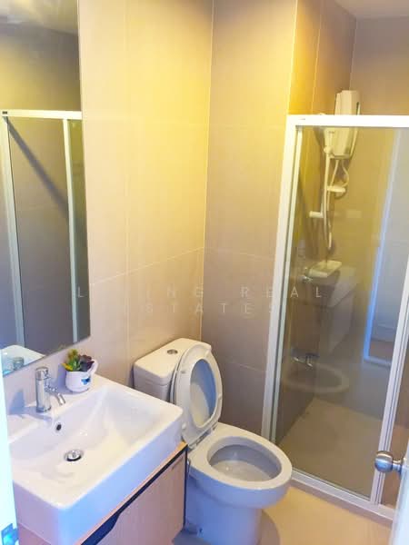 The Parkland Ratchada-Wongsawang, Bangkok, 1305 Bangkok-Nonthaburi Road, Wong Sawang, Bang Sue, Bangkok, 1 Bedroom, 30 sqm, Condo For Rent, by Living Real Estates, 500280981 - DDproperty.com