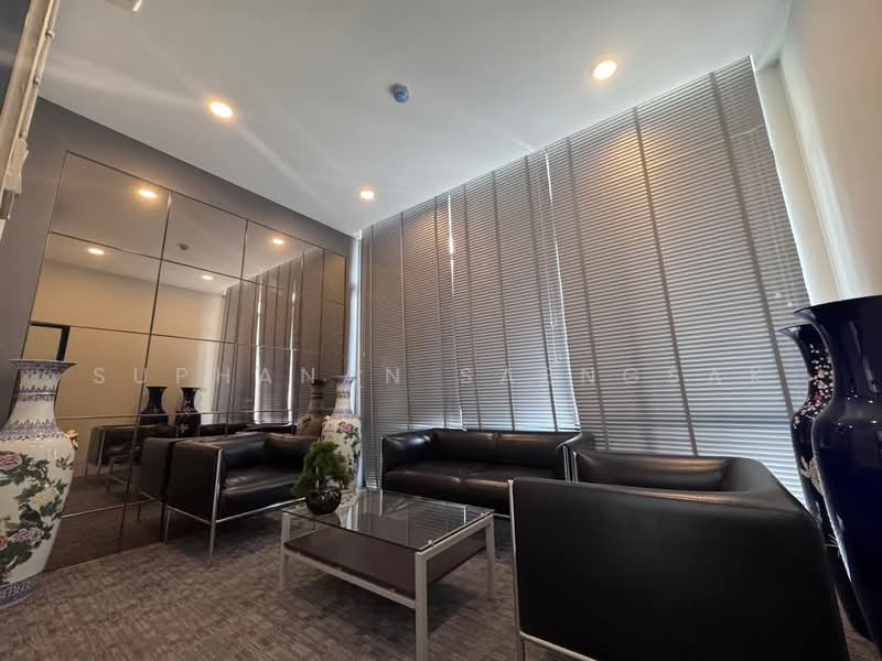 ให้เช่า - Stand Alone office building for rent, กรุงเทพ