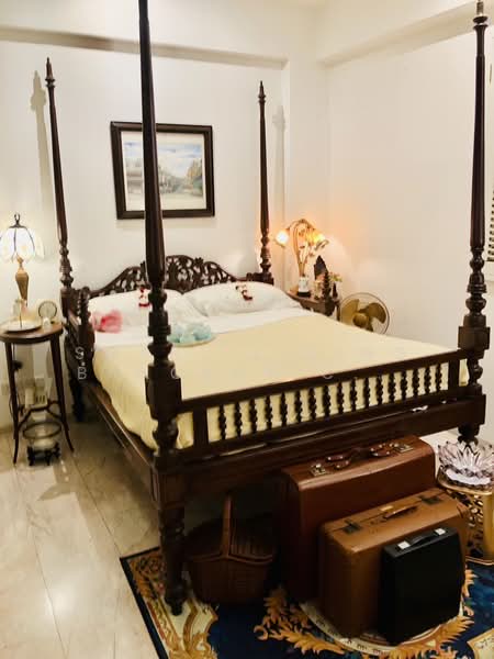 For Sale - Tara Ruen Ake, Bangkok