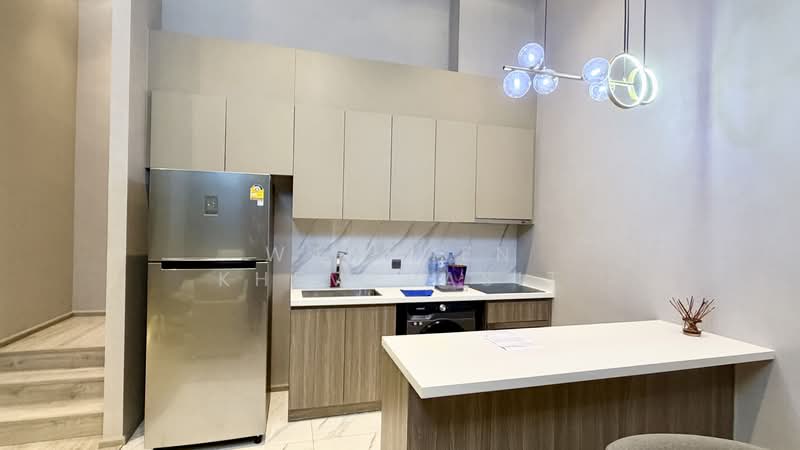 Rhythm Ekkamai Estate, Bangkok, Soi Sukhumvit 63, Khlongtoei Nua, Watthana, Bangkok, 2 Bedrooms, 99 sqm, Condo For Rent, by Wanphen Khemprasit, 500280997 - DDproperty.com