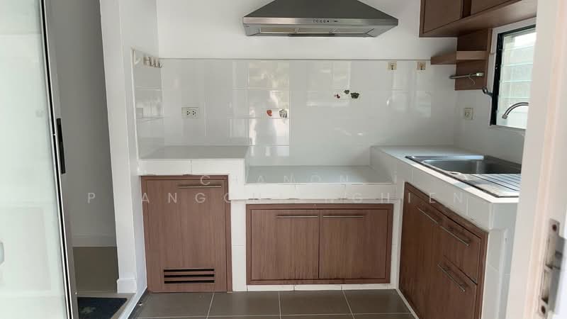 Siwalee Bangna Km.13, Samut Prakan, 495 Alley Sukhaphiban 6, Bangphli Yai, Bang Plee, Samut Prakan, 4 Bedrooms, 177 sqm, Single Detached House For Rent, by Chanon Phangchienghien, 500281034 - DDproperty.com