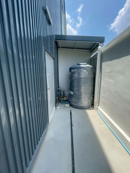 ขาย/เช่า Smart Utility Home รัตนาธิเบศร์ 600 ตร.ม. ครบจบ บ้าน ออฟฟิศ โกดัง ใกล้ MRT, Nonthaburi, รัตนาธิเบศร์, Bang Rak Noi, Muang Nonthaburi, Nonthaburi, , 600 sqm, Office Space For Rent, by Wanlapa Charoonthum, 500281037 - DDproperty.com
