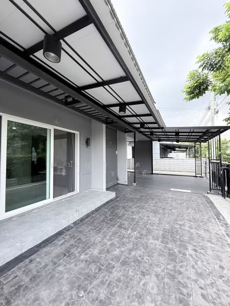 ให้เช่า - Centro Bangna-Wongwean : เซ็นโทร บางนา-วงแหวน, กรุงเทพ