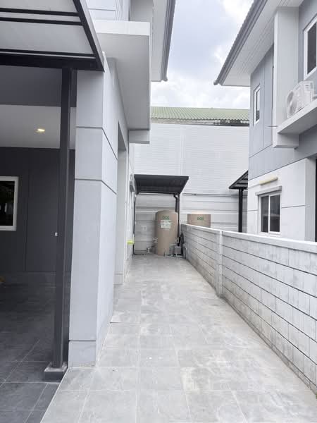 ให้เช่า - Centro Bangna-Wongwean : เซ็นโทร บางนา-วงแหวน, กรุงเทพ