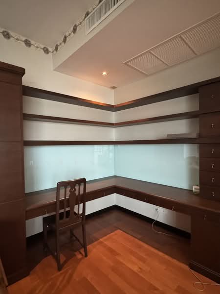 ให้เช่า - The Lofts Yennakart : เดอะ ล็อฟท์ เย็นอากาศ, กรุงเทพ