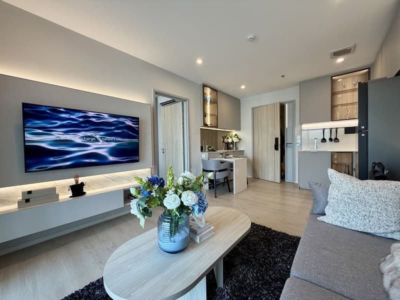 Wanvayla Na Chaophraya, Bangkok, 881 Samsen Rd, Tanon Nakorn Chaisri, Dusit, Bangkok, 1 Bedroom, 47 sqm, Condo For Sale, by ทักษพร, 500281066 - DDproperty.com