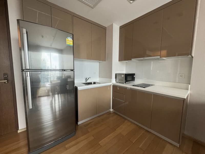 Siri At Sukhumvit, Bangkok, 902 Sukhumvit Road, Phra Kanong, Khlong Toei, Bangkok, 1 Bedroom, 51 sqm, Condo For Rent, by Sarika Saengkam, 500281097 - DDproperty.com
