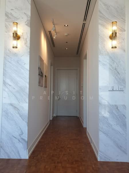 The Ritz-Carlton Residences : เดอะ ริซท์-คาร์ลตัน เรสซิเดนเซส, กรุงเทพ, 114 ถ.นราธิวาสราชนครินทร์, สีลม, บางรัก, กรุงเทพ, 145 ตร.ม., คอนโด ให้เช่า, โดย Apisit Premudom, 500281105 - DDproperty.com