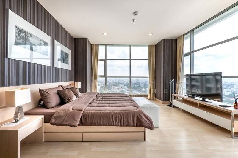 Rhythm Ratchada, Bangkok, 558 Ratchadaphisek Road, Samsen Nok, Huai Khwang, Bangkok, 2 Bedrooms, 72 sqm, Condo For Rent, by Wantana Kornkaew, 500281112 - DDproperty.com