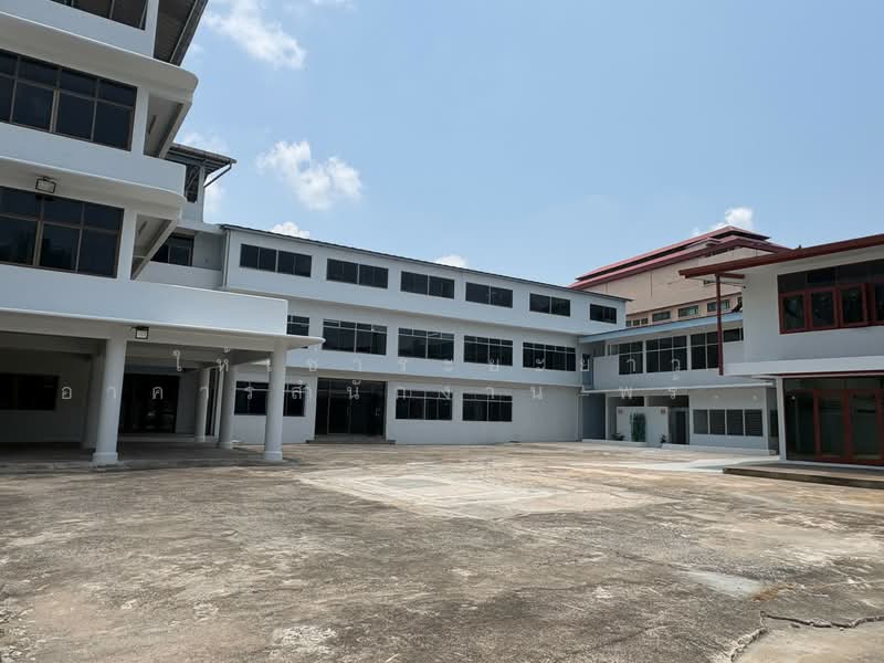 Office Compound with Residence in Sathorn, Bangkok, จันทน์, Thung Wat Don, Sathon, Bangkok, 1 Bedroom, 2,196 sqm, Townhouse For Rent, by ให้เช่าระยะยาว อาคารสำนักงาน พร้อมบ้านพัก ใจกลางสาทร ถนนจันทน์ ซอย 43, 500281128 - DDproperty.com