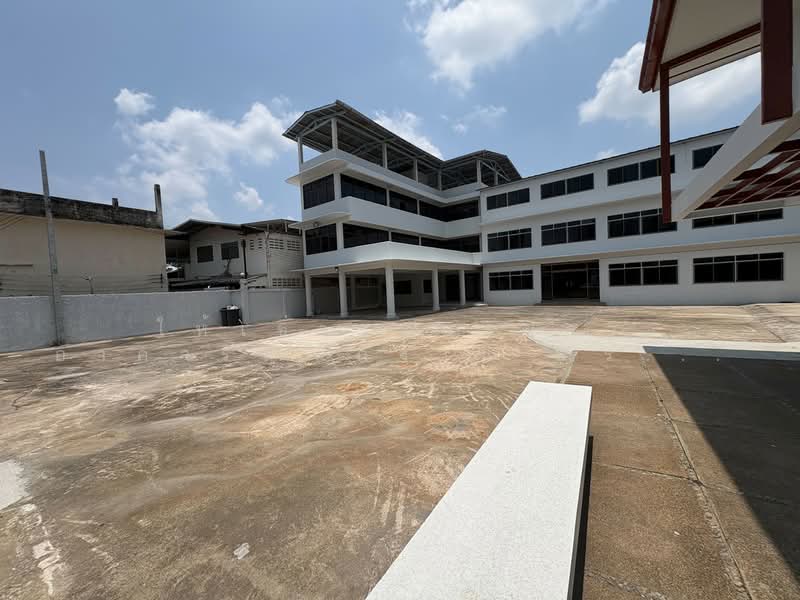 Office Compound with Residence in Sathorn, Bangkok, จันทน์, Thung Wat Don, Sathon, Bangkok, 1 Bedroom, 2,196 sqm, Townhouse For Rent, by ให้เช่าระยะยาว อาคารสำนักงาน พร้อมบ้านพัก ใจกลางสาทร ถนนจันทน์ ซอย 43, 500281128 - DDproperty.com