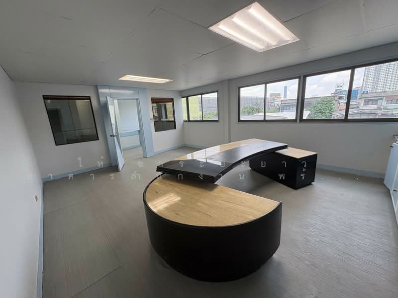 Office Compound with Residence in Sathorn, Bangkok, จันทน์, Thung Wat Don, Sathon, Bangkok, 1 Bedroom, 2,196 sqm, Townhouse For Rent, by ให้เช่าระยะยาว อาคารสำนักงาน พร้อมบ้านพัก ใจกลางสาทร ถนนจันทน์ ซอย 43, 500281128 - DDproperty.com