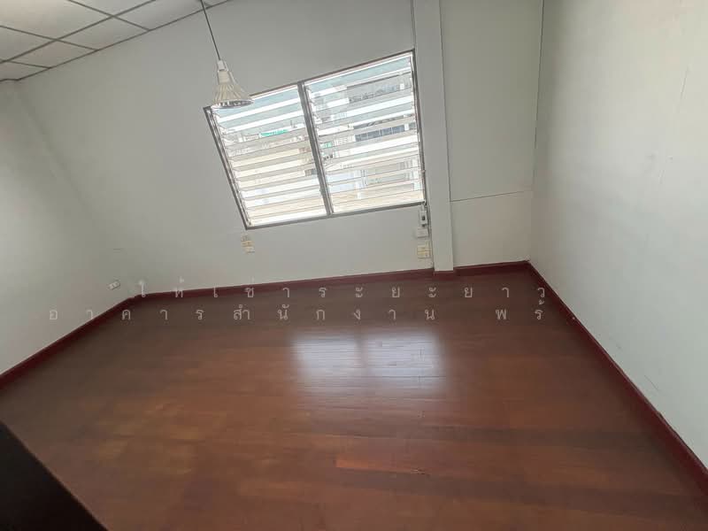 Office Compound with Residence in Sathorn, Bangkok, จันทน์, Thung Wat Don, Sathon, Bangkok, 1 Bedroom, 2,196 sqm, Townhouse For Rent, by ให้เช่าระยะยาว อาคารสำนักงาน พร้อมบ้านพัก ใจกลางสาทร ถนนจันทน์ ซอย 43, 500281128 - DDproperty.com