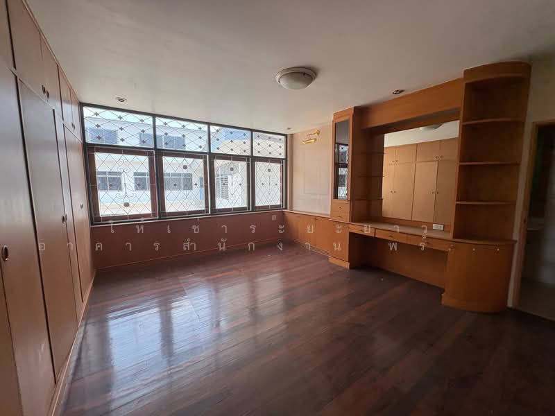 Office Compound with Residence in Sathorn, Bangkok, จันทน์, Thung Wat Don, Sathon, Bangkok, 1 Bedroom, 2,196 sqm, Townhouse For Rent, by ให้เช่าระยะยาว อาคารสำนักงาน พร้อมบ้านพัก ใจกลางสาทร ถนนจันทน์ ซอย 43, 500281128 - DDproperty.com