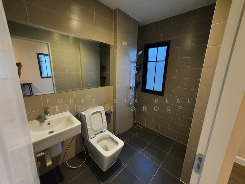Grand Bangkok Boulevard Sathorn – Ratchapruek, Bangkok, Ratchaphruek Road, Bang Ra Mat, Taling Chan, Bangkok, 4 Bedrooms, 252 sqm, Single Detached House For Rent, by Forty-Six Real Estate Group, 500281159 - DDproperty.com