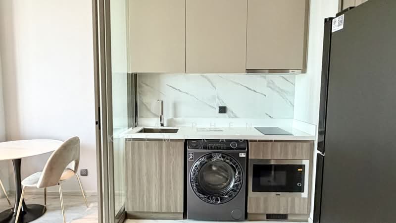 Rhythm Ekkamai Estate, Bangkok, Soi Sukhumvit 63, Khlongtoei Nua, Watthana, Bangkok, 1 Bedroom, 35 sqm, Condo For Rent, by Wanphen Khemprasit, 500281163 - DDproperty.com