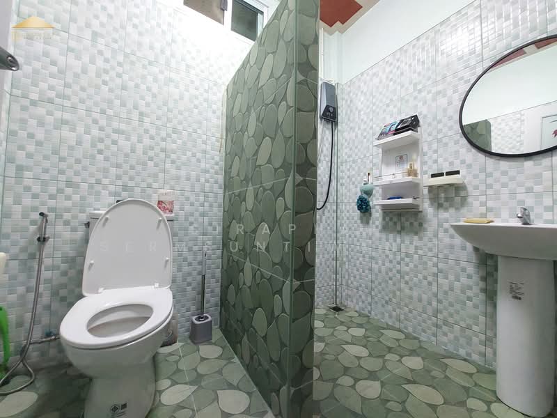 House + 7 Rental Units for Sale (Fully Occupied) – Sriracha, Chon Buri (Pattaya), ศรีราชาหนองค้อ, Surasak, Si Racha, Chon Buri (Pattaya), , 2,044 sqm, Business For Sale, by สิราภา เสริมสันติวาณิช, 500281189 - DDproperty.com