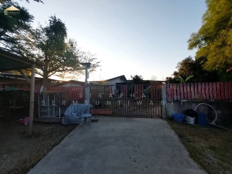 House + 7 Rental Units for Sale (Fully Occupied) – Sriracha, Chon Buri (Pattaya), ศรีราชาหนองค้อ, Surasak, Si Racha, Chon Buri (Pattaya), , 2,044 sqm, Business For Sale, by สิราภา เสริมสันติวาณิช, 500281189 - DDproperty.com