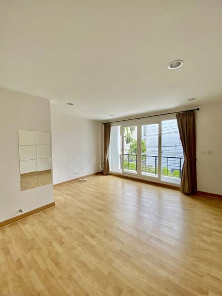 Baan Klang Muang S-Sense Rama 9-Ladprao, Bangkok, Soi Ladprao 84, Ladprao Road, Wang Thonglang, Wang Thonglang, Bangkok, 3 Bedrooms, 132 sqm, Townhouse For Rent, by Thananthorn Wongvarnkaseam, 500281193 - DDproperty.com