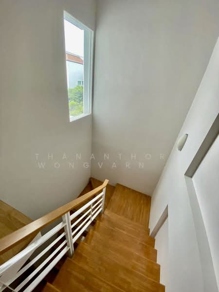 Baan Klang Muang S-Sense Rama 9-Ladprao : บ้านกลางเมือง เอสเซ้นส์ พระราม 9-ลาดพร้าว, กรุงเทพ, ซอยลาดพร้าว 84 ถนนลาดพร้าว, วังทองหลาง, วังทองหลาง, กรุงเทพ, 132 ตร.ม., ทาวน์เฮ้าส์ ให้เช่า, โดย Thananthorn Wongvarnkaseam, 500281193 - DDproperty.com