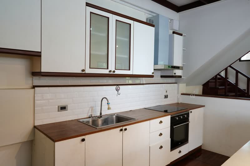 Ladprao, Bangkok, ลาดพร้าว, Samsen Nok, Huai Khwang, Bangkok, 4 Bedrooms, 600 sqm, Single Detached House For Sale, by Praab Thiranusorn, 500281230 - DDproperty.com