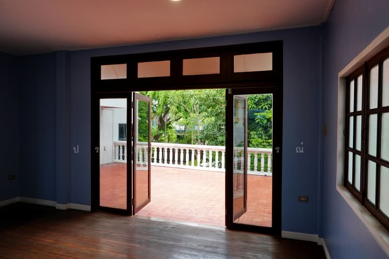 Ladprao, Bangkok, ลาดพร้าว, Samsen Nok, Huai Khwang, Bangkok, 4 Bedrooms, 600 sqm, Single Detached House For Sale, by Praab Thiranusorn, 500281230 - DDproperty.com