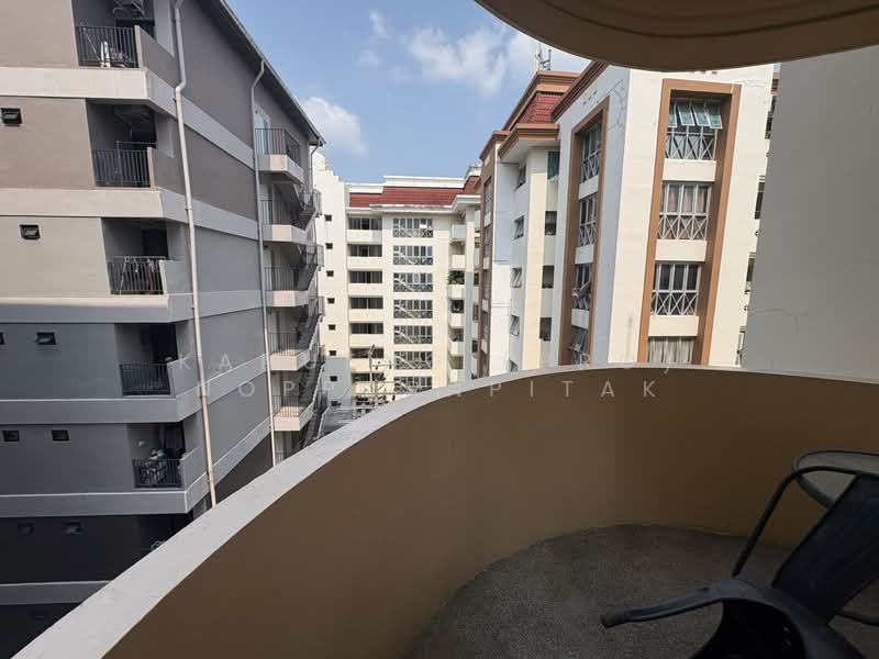 Family Park Condominium, Bangkok, 48 Soi Ladprao 48 separate 3 Ladprao Road, Samsen Nok, Huai Khwang, Bangkok, 1 Bedroom, 62 sqm, Condo For Rent, by Kanueng (Pro) Noppornpitak, 500281236 - DDproperty.com